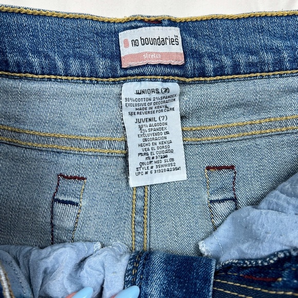 Y2K No Boundaries Low Rise Jeans - Picture 5 of 6